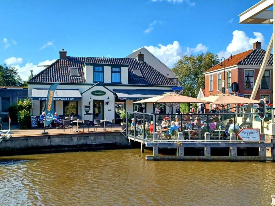 Hotel Restaurant It Posthus Бюрдард Екстер'єр фото